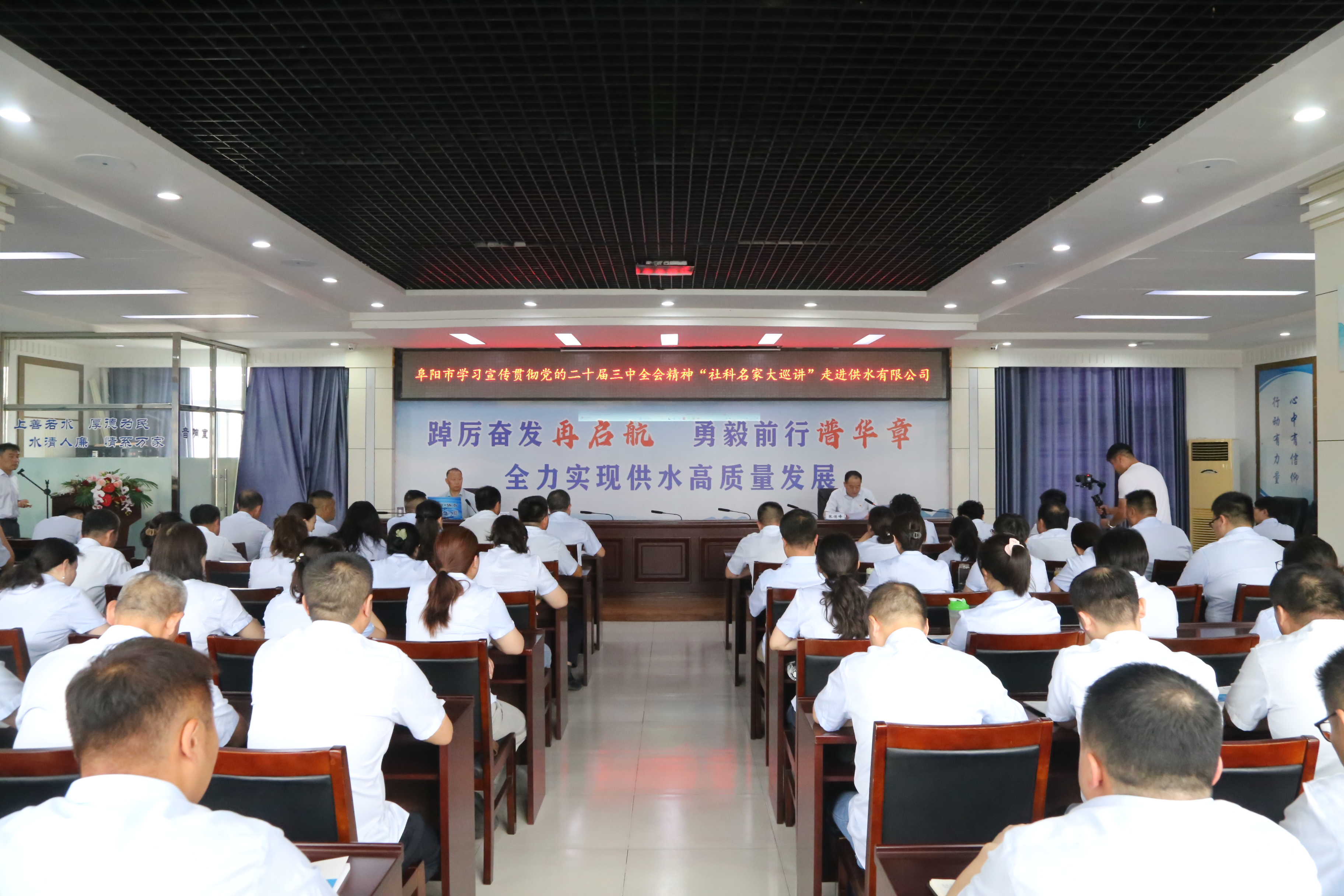 1724894339a729839.jpg 1724894339a729839.jpg