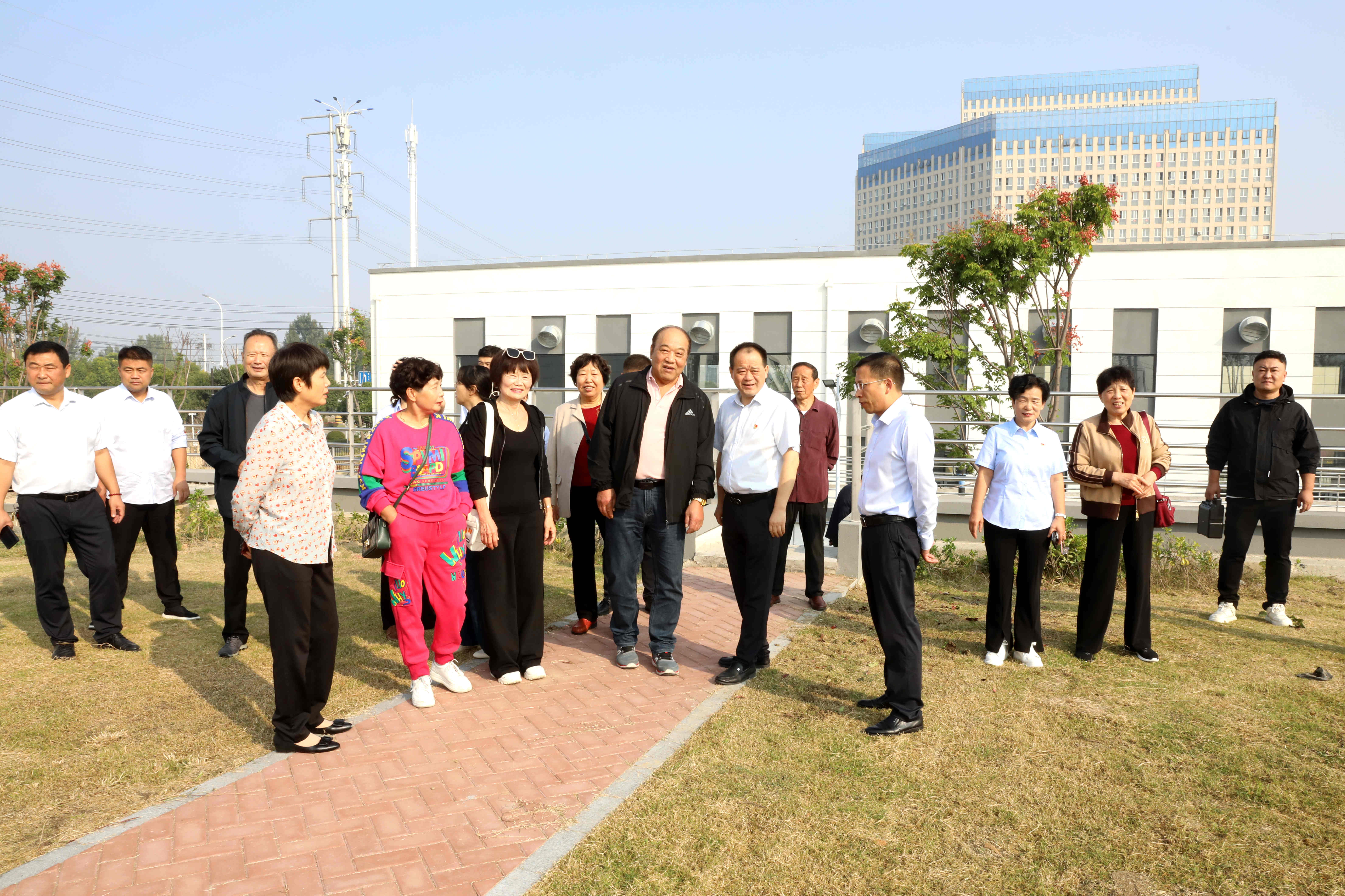 1729062777a949663.jpg 1729062777a949663.jpg