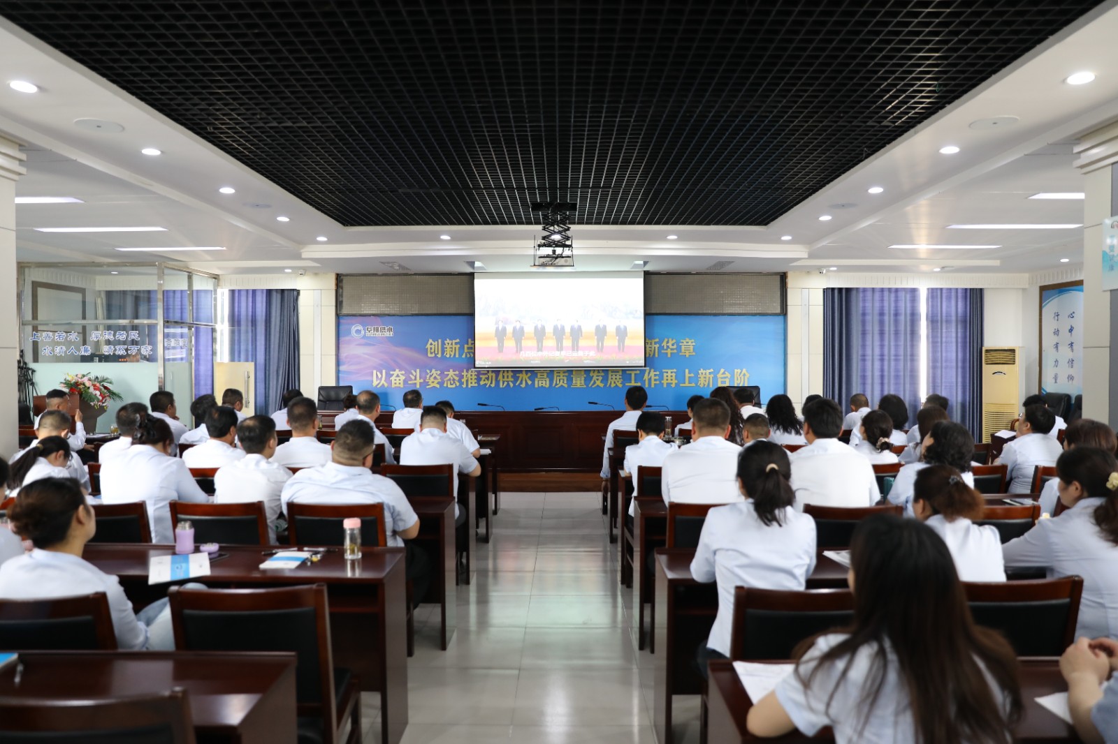 1744708092a368009.jpg 1744708092a368009.jpg