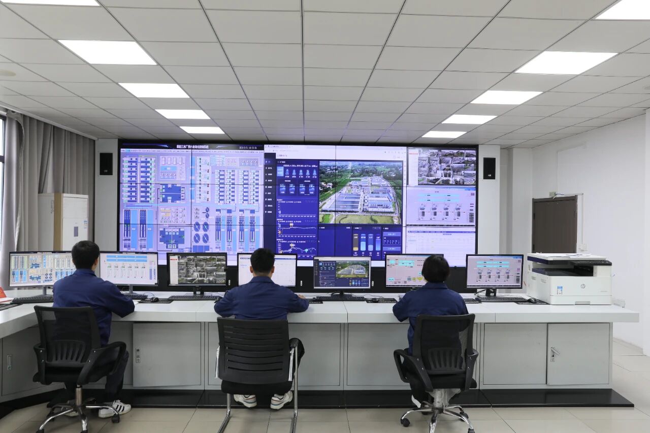 1759299514a226838.jpg 1759299514a226838.jpg